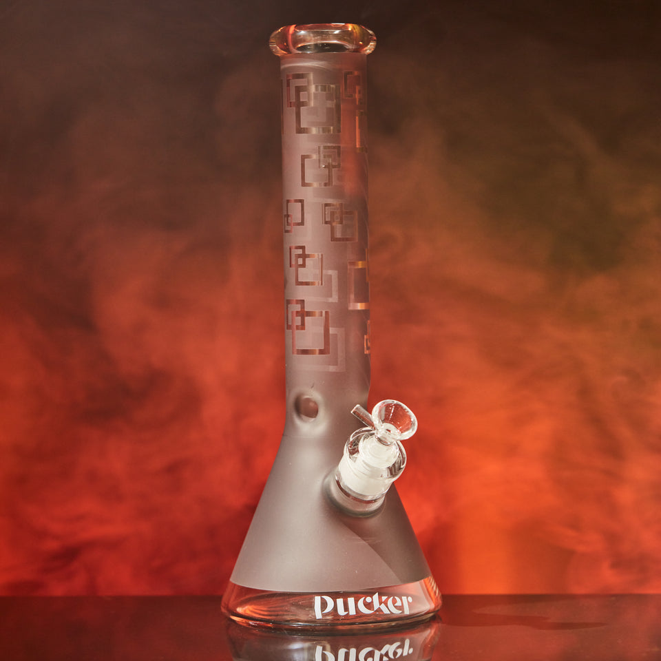 PUCKER Dusk Water Smoking Pipe Dry Herb Bong